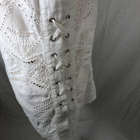 Chico’s White Cotton Eyelet Tunic Top – Coastal Grandma Chic, Boho Resort Style - Picture 5 of 12